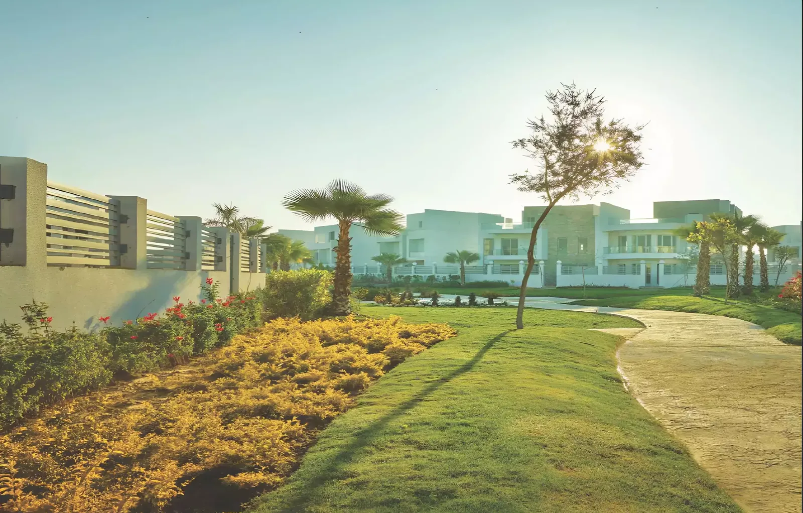ممرات الحدائق في كمبوند كليوباترا سكوير | Cleopatra Square