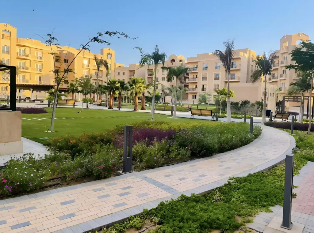 حدائق ومسارات المشي داخل ديار 2 أكتوبر