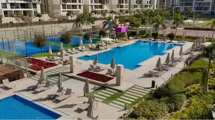 بحيرة كريستالية ومسابح مار ريزيدنس زايد الجديدة | Mar Residence