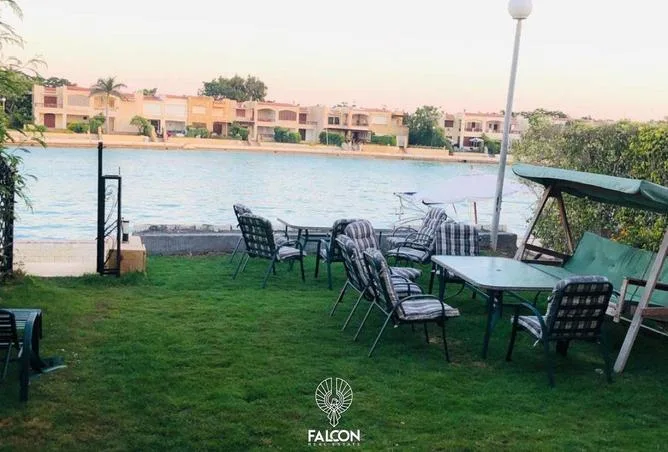 حديقة على البحيرة في مارينا 7 الساحل الشمالي