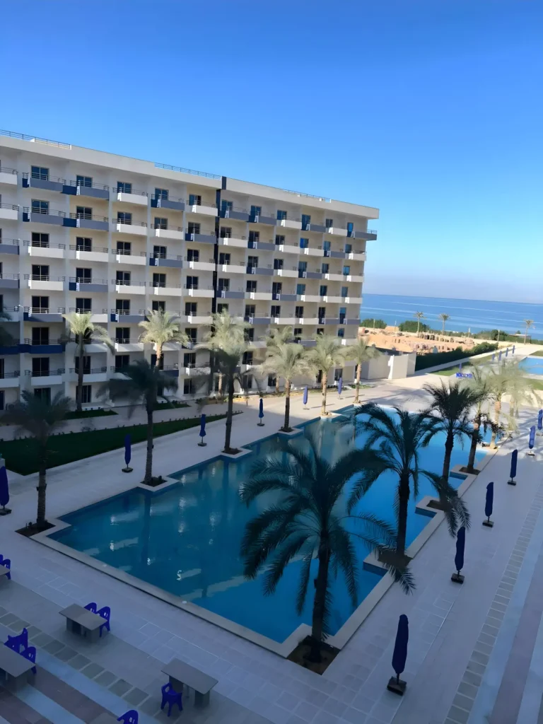 إطلالة علوية على مسبح ومباني فيفا كوست العين السخنة - Viva Coast Ain Sokhna