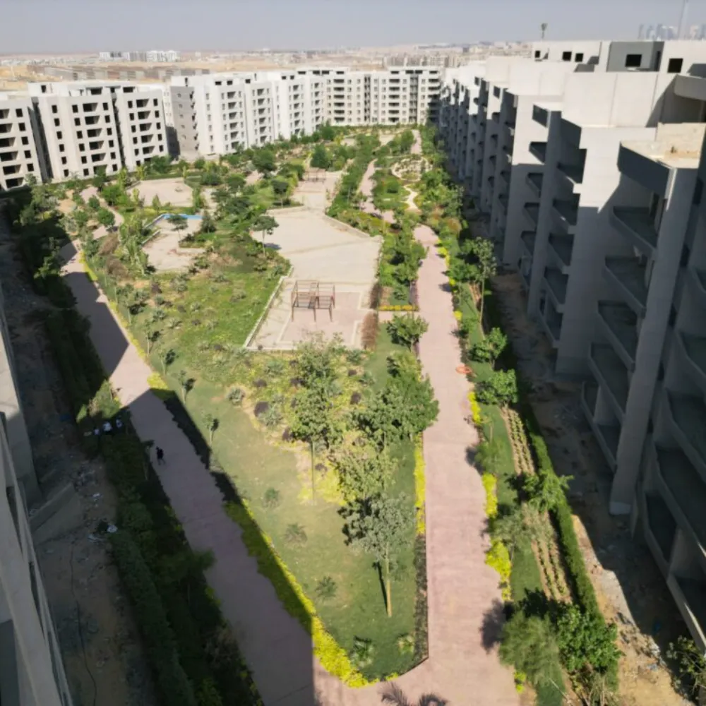 كمبوند زيزينيا المستقبل سيتي | Zizinia Mostakbal City - الحدائق والممرات